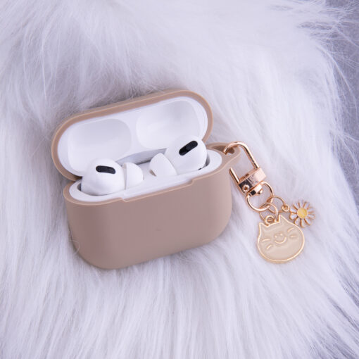 Case for Airpods 3 carmel with pendant - Image 4