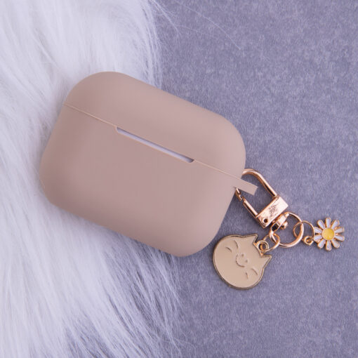 Case for Airpods Pro carmel with pendant - Image 5