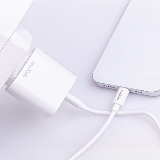 Maxlife MXTC-06-20AC PD QC charger 1x USB-C 1x USB 20W white + USB-C - USB-C cable 20W - Image 5