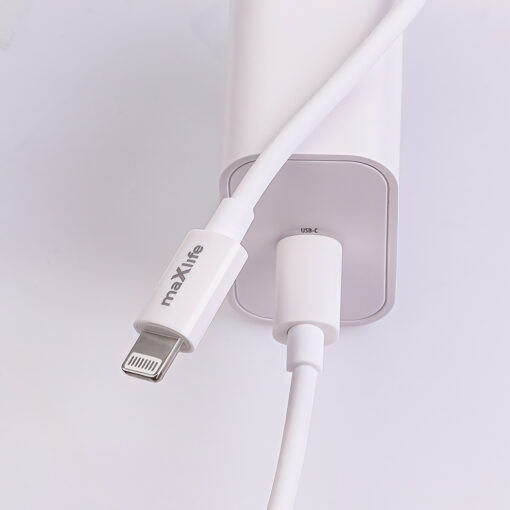 Maxlife MXTC-06-20C PD QC charger 1x USB-C 20W white + USB-C - Lightning cable 20W - Image 11