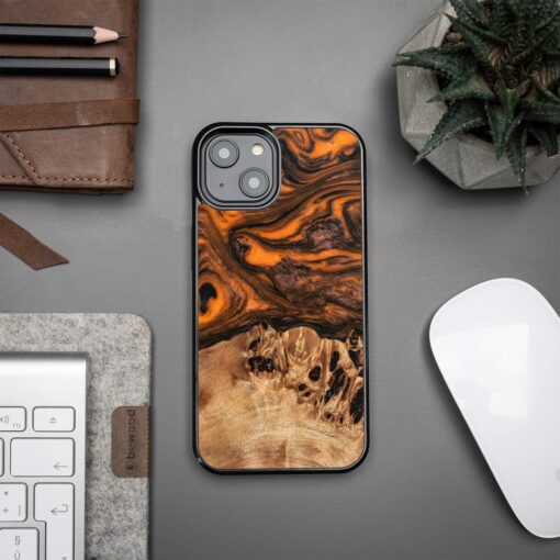 Bewood Unique case for iPhone 15 6,1" Orange - Image 2