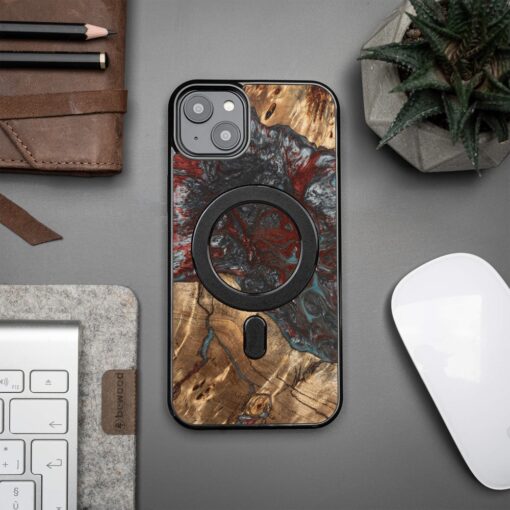 Bewood Unique case for iPhone 15 Plus 6,7" Planets Pluto with MagSafe - Image 3