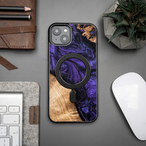 Bewood Unique case for iPhone 15 Plus 6,7" Violet with MagSafe - Image 3