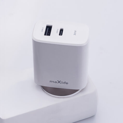 Maxlife MXTC-10-30AC PD QC charger 1x USB-C 1x USB 30W white - Image 6