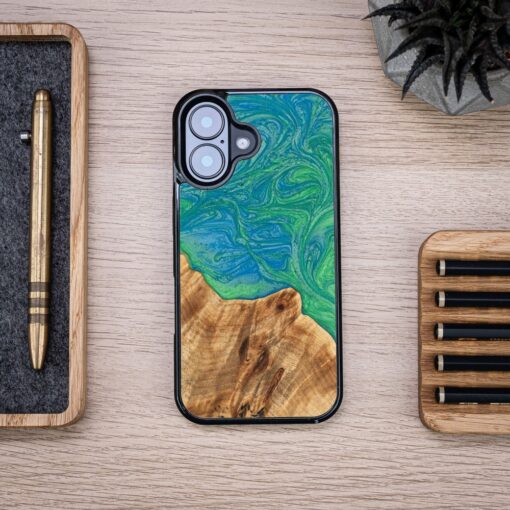 Bewood Unique case for iPhone 16 6,1" Neons Tokyo - Image 3