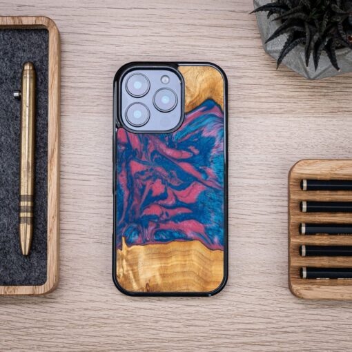 Bewood Unique case for iPhone 16 Pro 6,3" Neons Vegas - Image 3