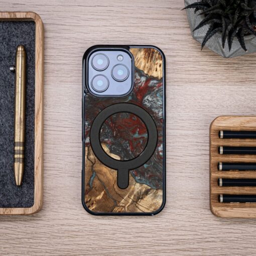 Bewood Unique case for iPhone 16 Pro 6,3" Planets Pluto with MagSafe - Image 4