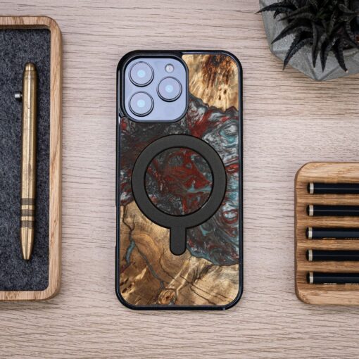 Bewood Unique case for iPhone 16 Pro Max 6,9" Planets Pluto with MagSafe - Image 4