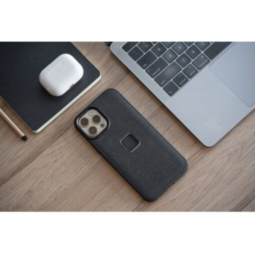 Kaitseümbris Everyday Case, Apple iPhone 15, tumehall, MagSafe, riidest tagaküljega, Peak Design - Image 10