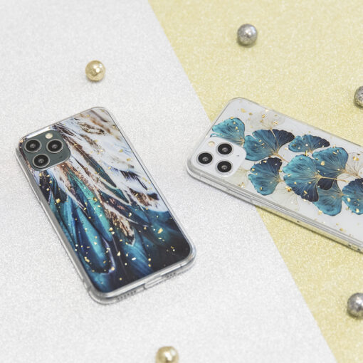 Gold Glam case for Samsung Galaxy S24 Plus feathers - Image 12