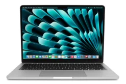 Apple MacBook Air (13" 2022, M2) Hõbedane (uuskasutatud) - Klass C (üle keskmise)