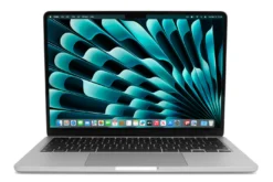 Apple MacBook Air (13" 2024, M3) Hõbedane (uuskasutatud) - Klass A (väga hea)