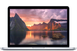 Apple MacBook Pro (Retina, 15" Mid 2015) Hõbedane (uuskasutatud) - Klass B (hea)