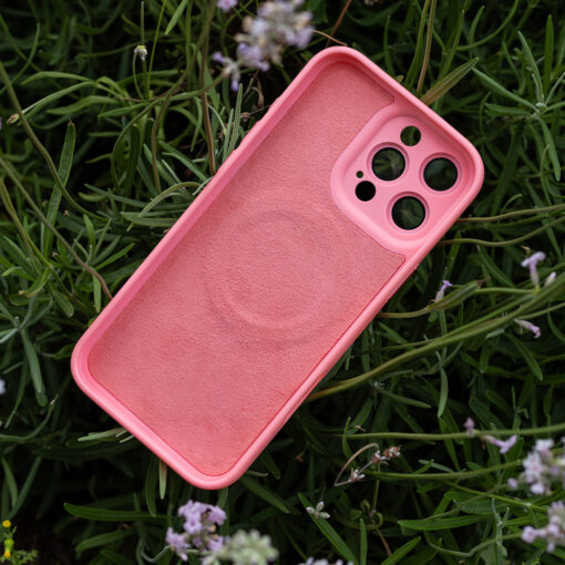 Ultra Trendy Vivid Thin Mag case for iPhone 16 6,1" pink - Image 6
