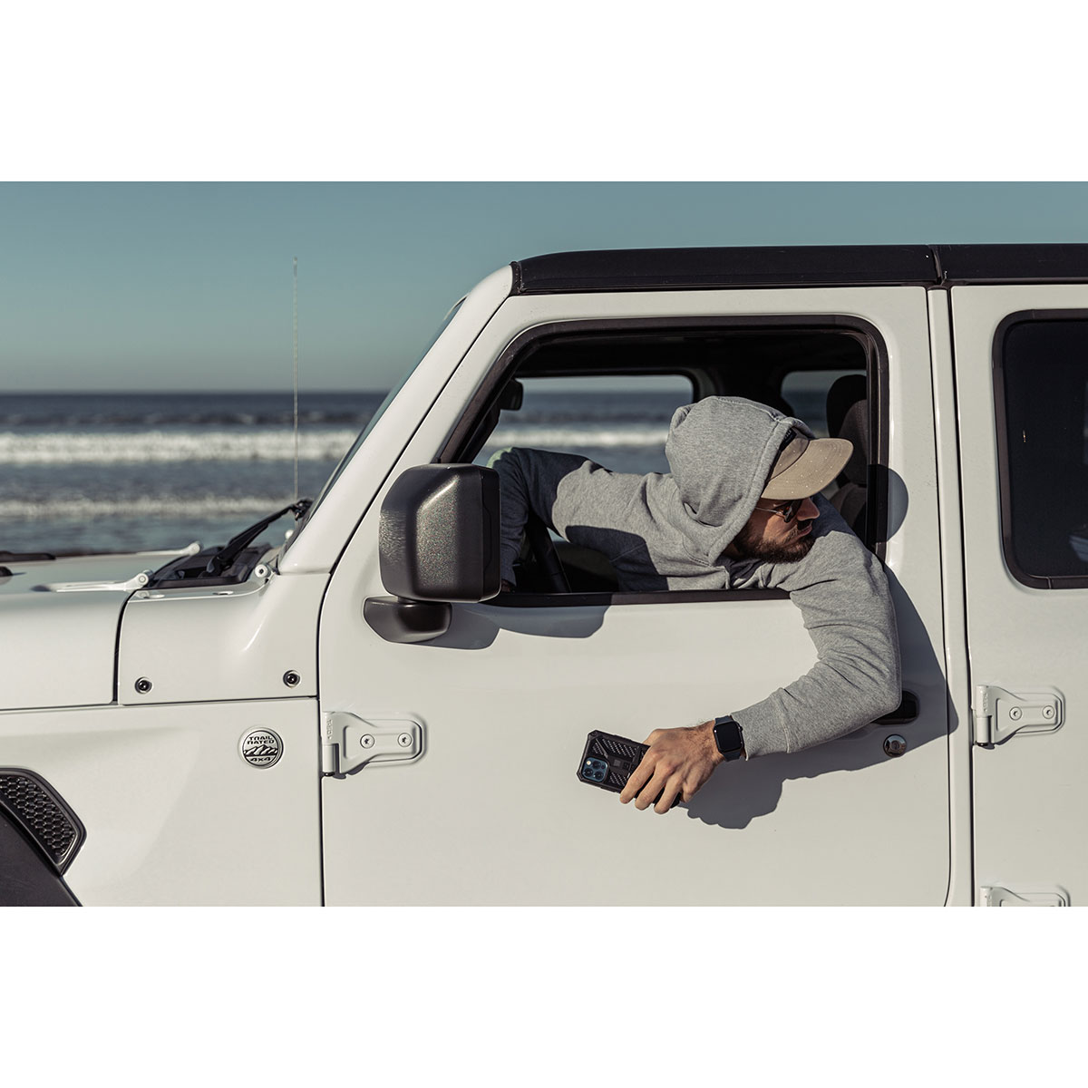 Kaitseümbris Monarch, Apple iPhone 12 Pro Max, carbon fiber, Urban Armor Gear (UAG) - Image 5