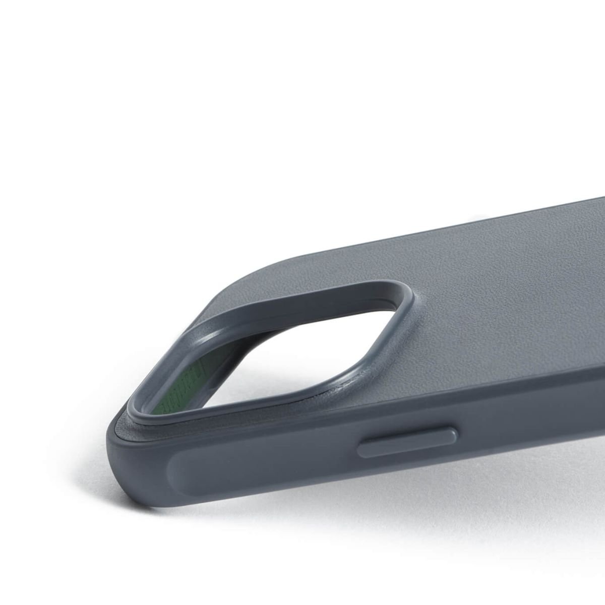 Kaitseümbris Shield Case, Apple iPhone 15 Pro, sinakashall, MagSafe, naturaalsest nahast tagaküljega, Mujjo - Image 10