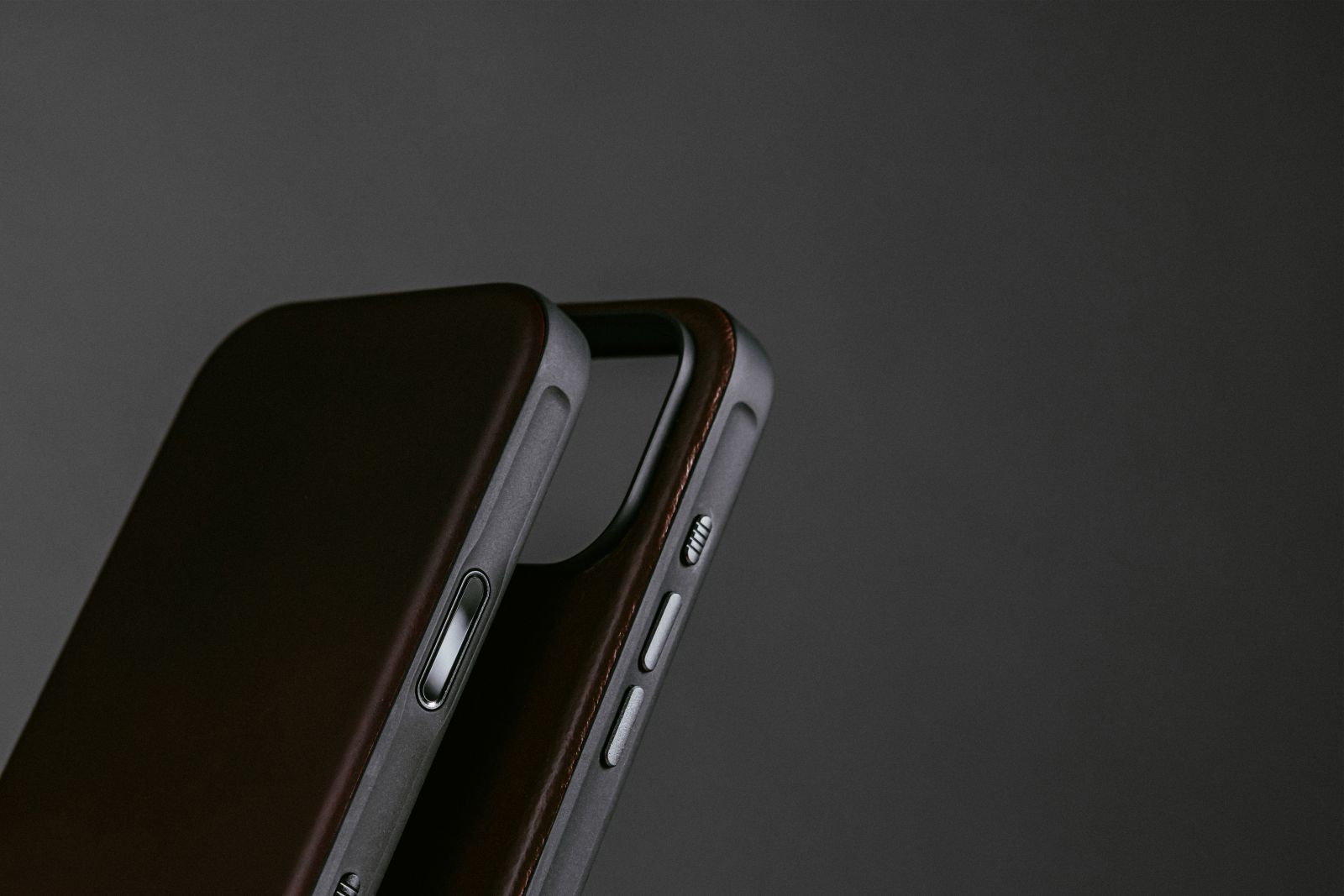 Kaitseümbris Modern Leather, Apple iPhone 17 Pro, pruun, naturaalsest nahast, MagSafe ühilduv, Nomad - Image 8