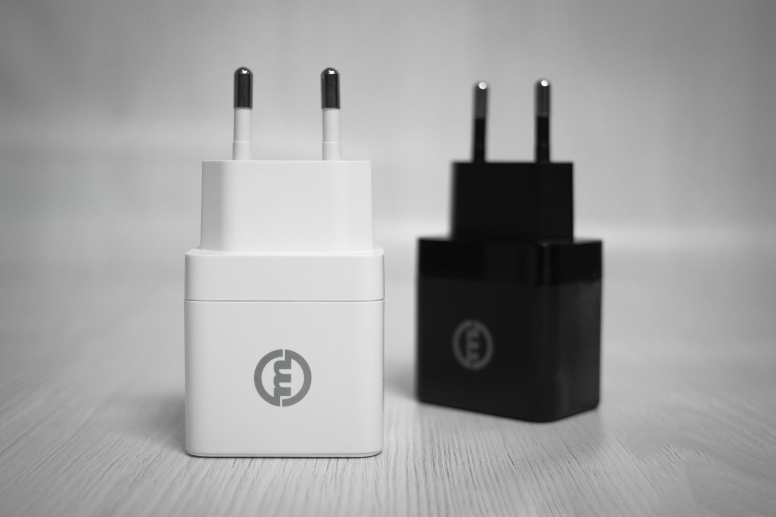 Toalaadija adapter USB-C juhtmele 35W GaN III, valge, PD 3.0 kiirlaadimine, Mobile Origin - Image 4