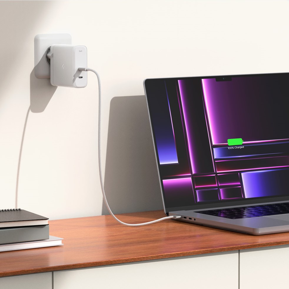 Toalaadija adapter ArcStation Pro 140W Dual, 2x USB-C juhtmele, valge, GaN 1402 kiirlaadimine, PE2109EU, Spigen - Image 5